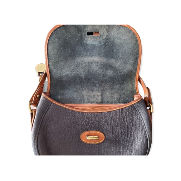 Dooney And Burke Crossbody strap purse navy blue and brown pebble leather - Picture 4 of 7